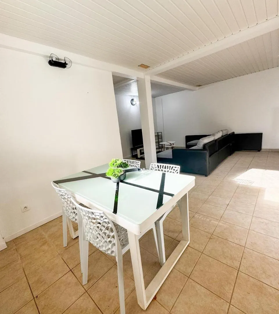 Apartment Appartement Lilas Le Lamentin